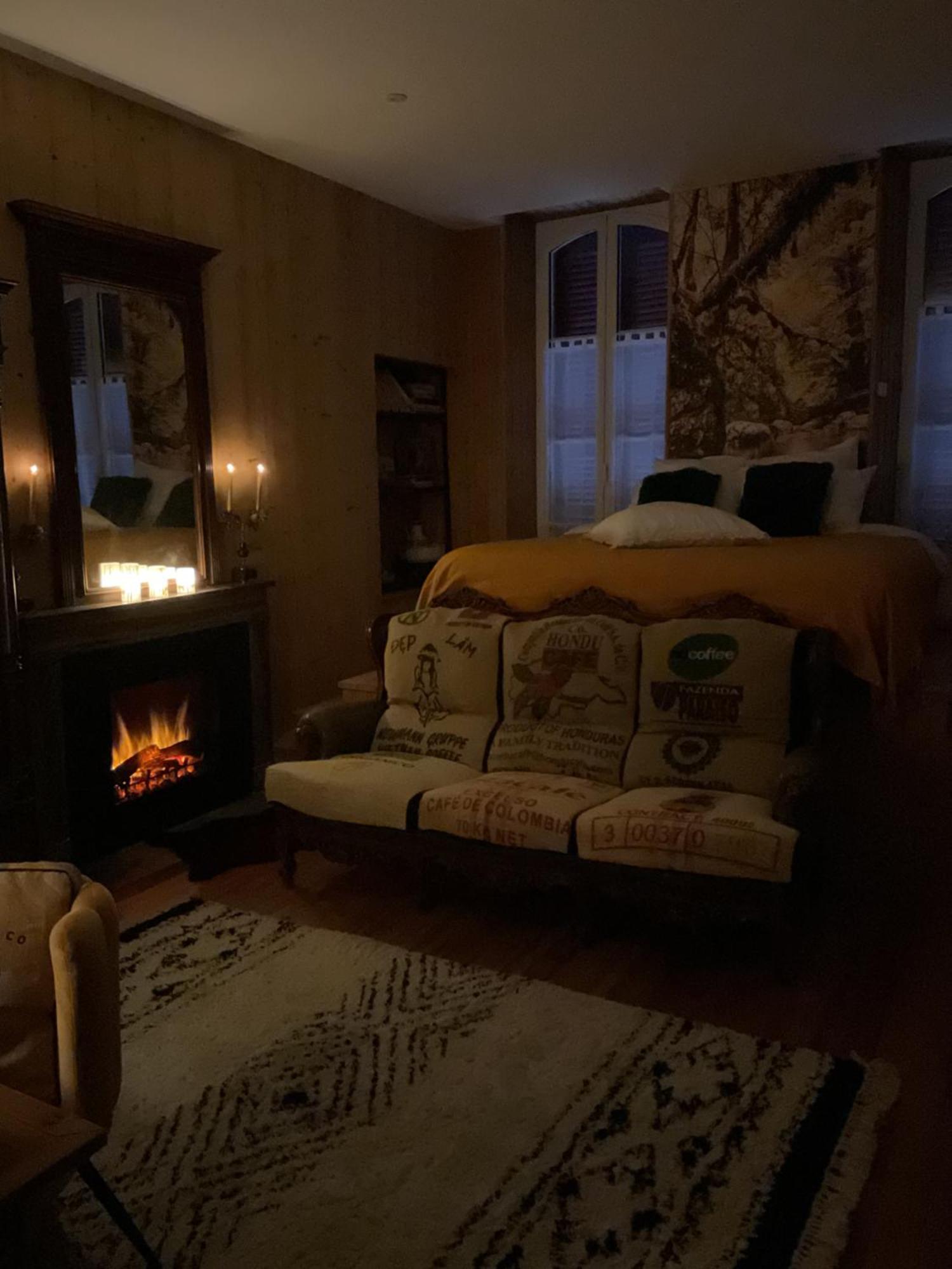 A Nouste Chambres D'Hotes Et Gite Only Adults Campan Exterior foto